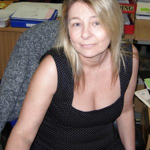 Monique - rencontre-Dominatrice-Salon-de-Provence