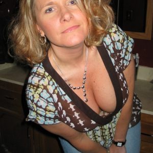 Mariane - rencontre-Milf-Nîmes
