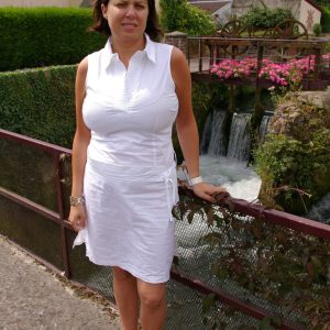 L’été arrive, et moi je reste là ! Inès - rencontre-Milf-Rueil-Malmaison