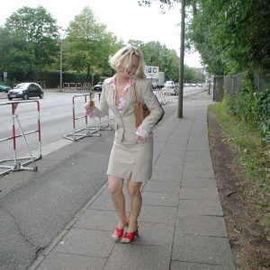 Elodie - rencontre-Naturiste-Montreuil