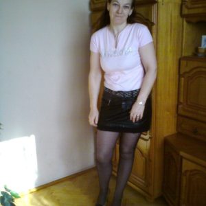 Céline - rencontre-Cougar-Niort