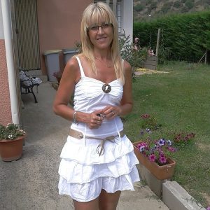 Qui veut rigoler au soleil ? Anaïs - rencontre-Libertine-Fréjus