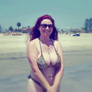 Coucou Nina - rencontre-Milf-Quimper